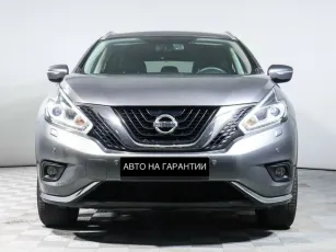 Nissan  2