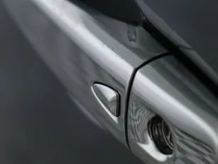 Nissan  20