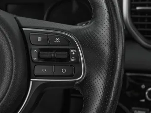 Kia  13