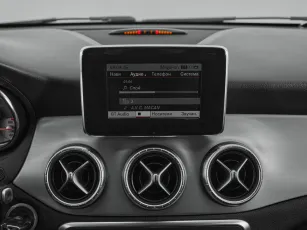 Mercedes-Benz  18