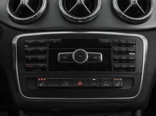 Mercedes-Benz  19