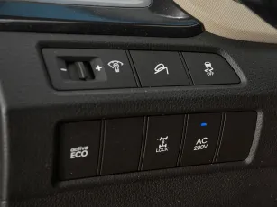 Hyundai  18