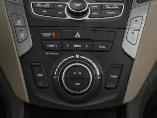 Hyundai  20