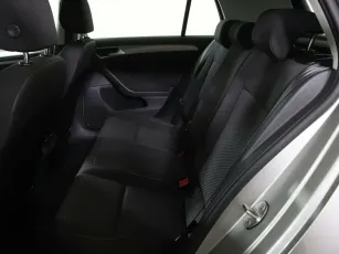 Volkswagen  11
