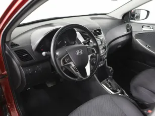 Hyundai  7