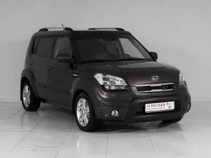 Kia  3