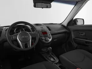 Kia  7