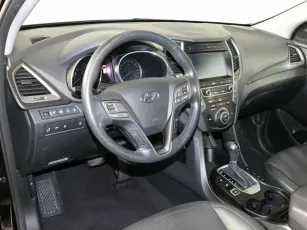 Hyundai  10