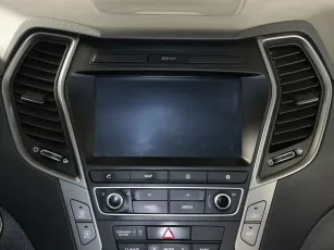 Hyundai  11