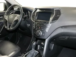 Hyundai  8