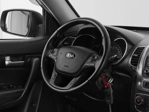 Kia  11