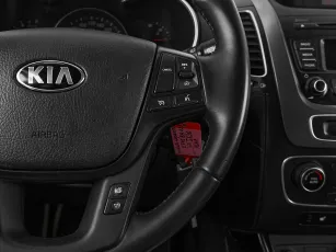 Kia  13