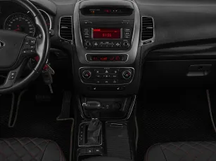 Kia  16