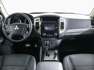 Mitsubishi  7