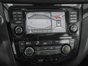 Nissan  20
