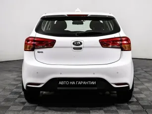 Kia  4