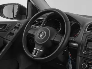 Volkswagen  10