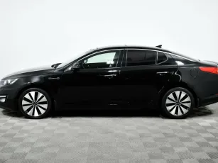 Kia  3