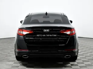 Kia  6