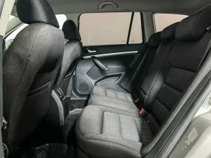 Skoda  8