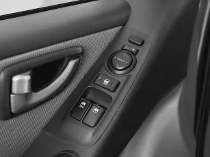Hyundai  13