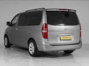 Hyundai  4
