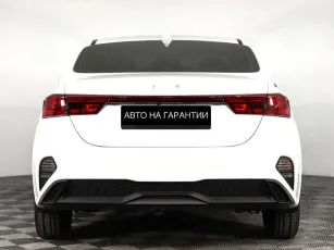 Kia  4