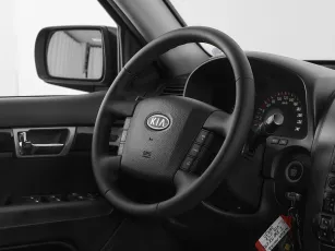 Kia  12