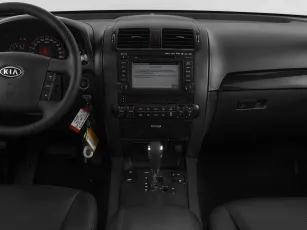 Kia  18