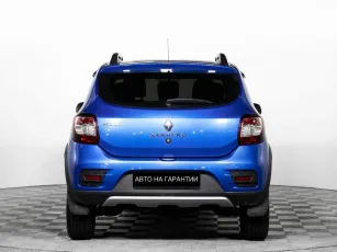 Renault  6