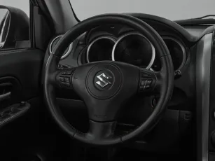 Suzuki  11