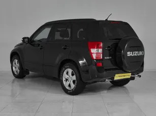 Suzuki  4