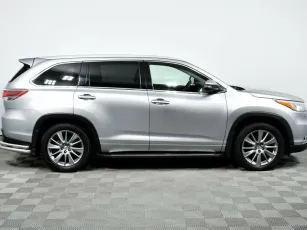 Toyota  4
