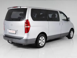 Hyundai  4