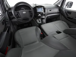 Hyundai  7
