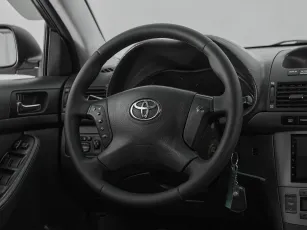 Toyota  10