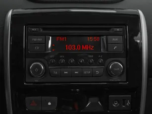 Nissan  12