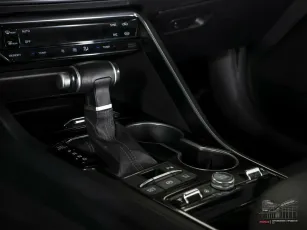 Kia  12