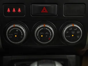 Nissan  17