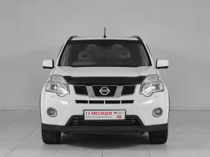 Nissan  2