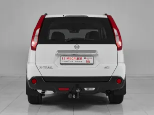 Nissan  5