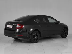 Skoda  6