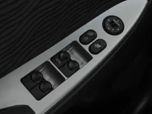 Hyundai  13