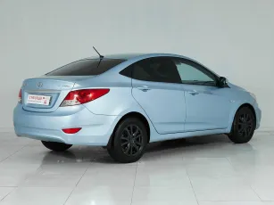 Hyundai  6