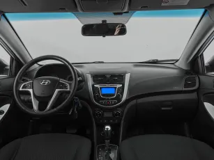 Hyundai  8