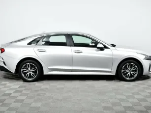 Kia  4