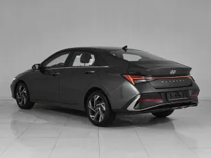Hyundai  4