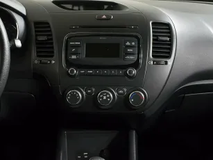 Kia  13