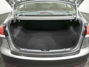 Kia  15