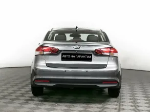 Kia  5